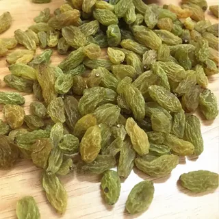 تصویر 1 از کشمش سبز قلم کاشمر مخصوص مصرف روزانه